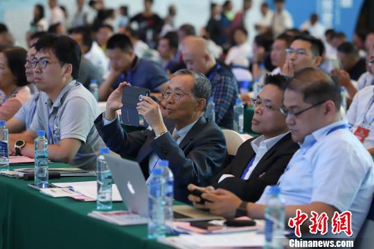 研討會(huì)現(xiàn)場(chǎng)圖?！■暮陚?攝