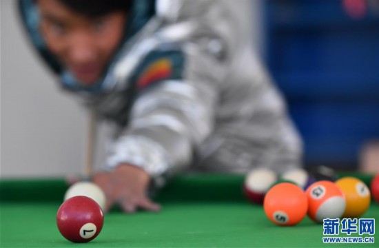 (新春走基層)(2)我們將在低海拔新居過年——極高海拔地區(qū)群眾生態(tài)搬遷安置點見聞