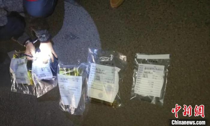圖為云南警方查獲的毒品?！≡颇鲜」矎d供圖 攝