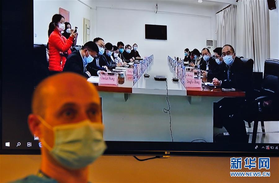 （聚焦疫情防控·圖文互動(dòng)）（13）分秒必爭(zhēng)！一切為了治病救人——中國(guó)抗疫生命至上的生動(dòng)實(shí)踐