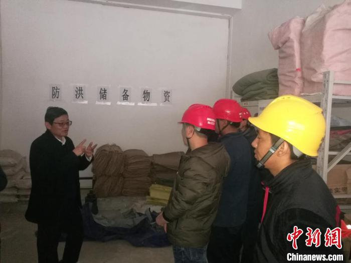 圖為西藏自治區(qū)應急管理廳儲備的防洪救災物資(資料圖)。西藏自治區(qū)應急管理廳 供圖