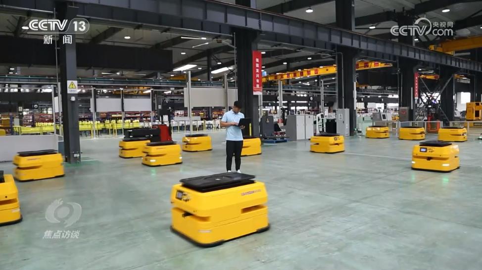 焦點訪談:中國經(jīng)濟亮眼開局 系列舉措力保消費恢復勢頭